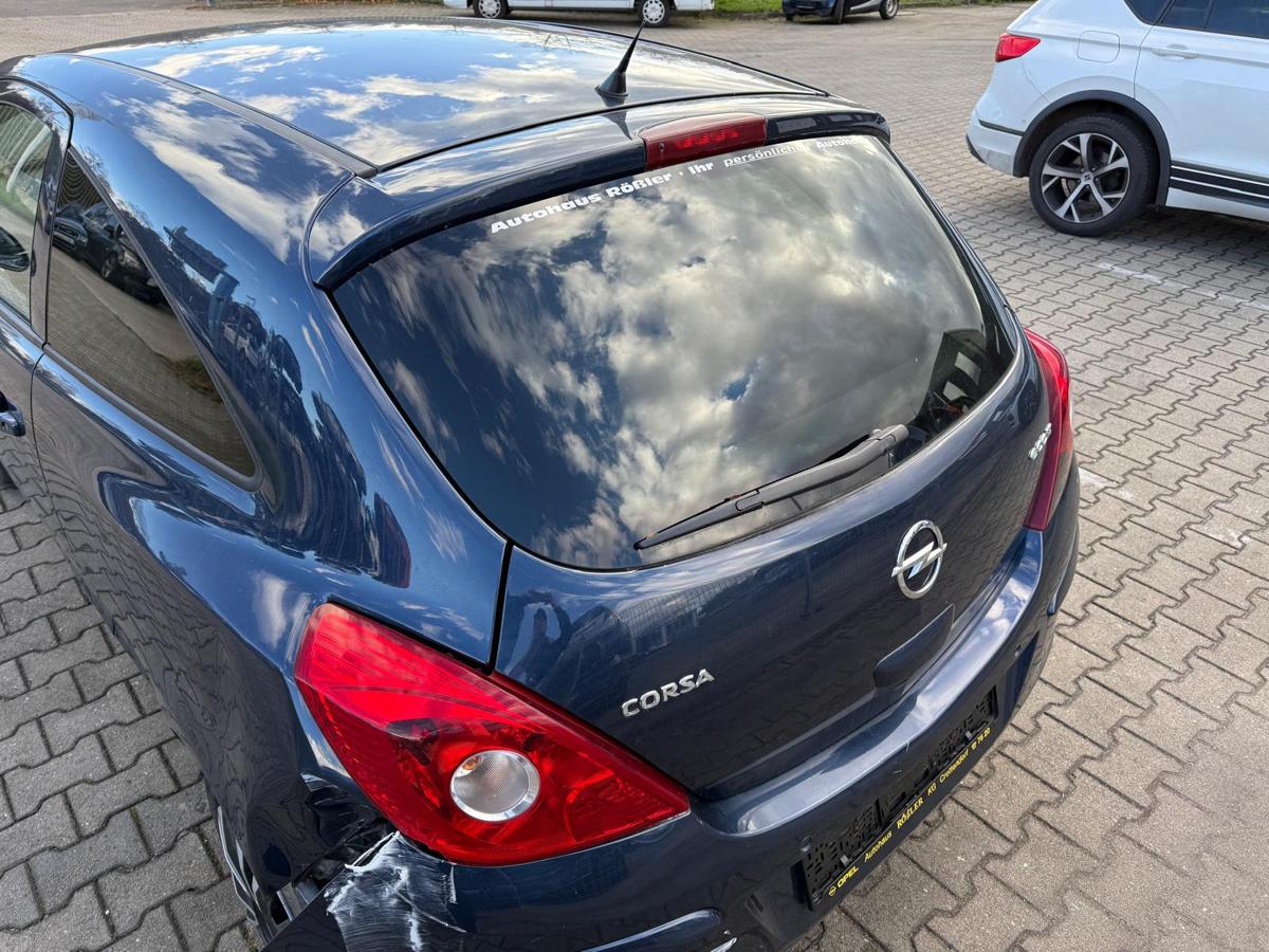 Opel Corsa D original Heckklappe mit Scheibe Z22A Ozeanblau Rohbau 3 Türer BJ11